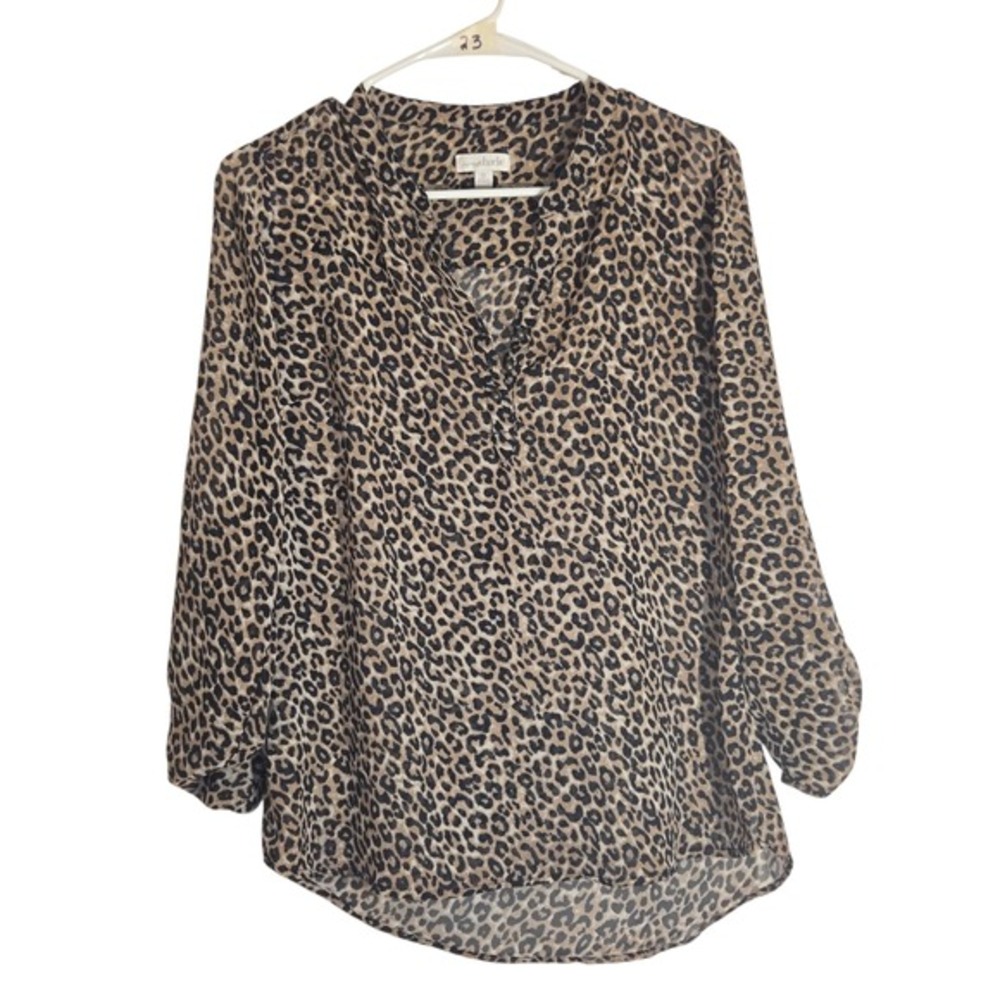 Charming Charlie Leopard Print Blouse Womens Small Roll Tab V-Neck Animal Top